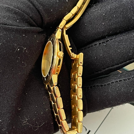 Preloved Authentic Gucci (Vintage) Gold tone metal watch