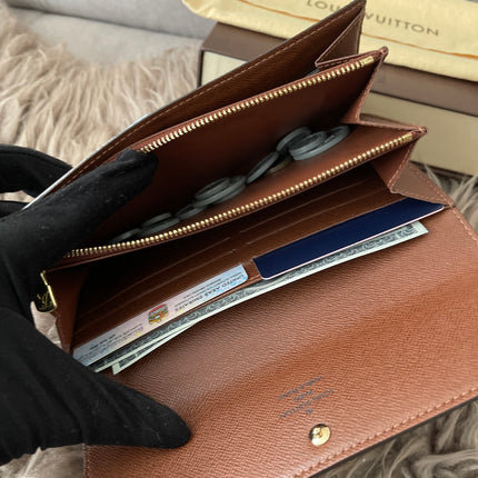 Authentic Preloved Louis Vuitton Sarah Wallet