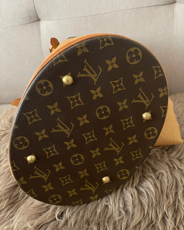 Preloved Authentic Rank B- Louis Vuitton Pre-Owned 2004 GM monogram bucket bag