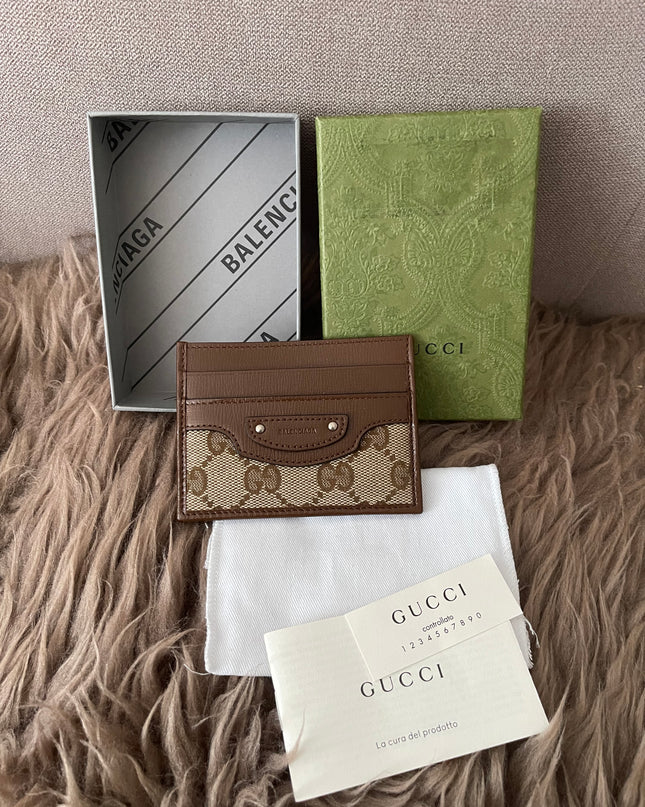 Preloved Authentic RANK SA Gucci The Hacker Project Gucci x Balenciaga Card Case