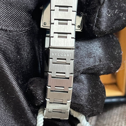 Preloved Authentic Bvlgari Quadrato SQ22 SS Ladies Watch