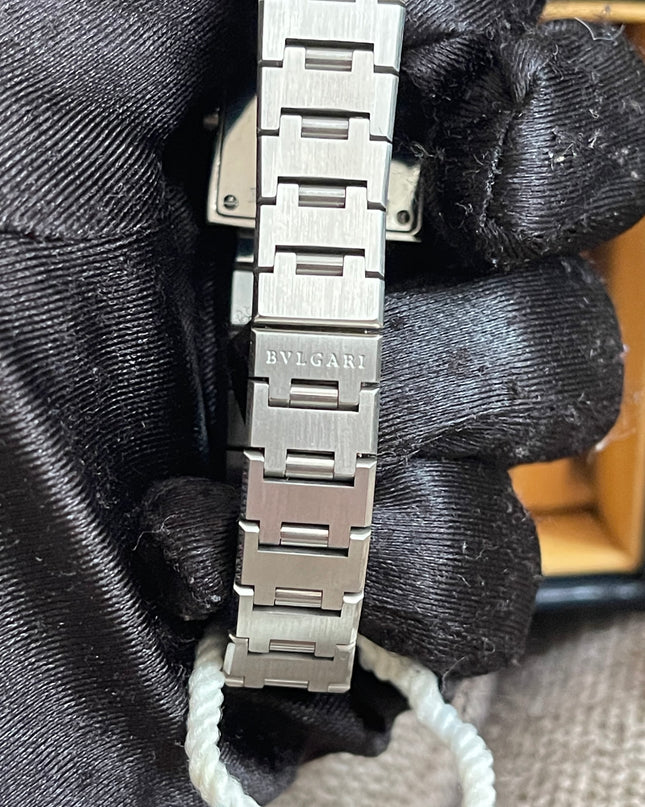 Preloved Authentic Bvlgari Quadrato SQ22 SS Ladies Watch