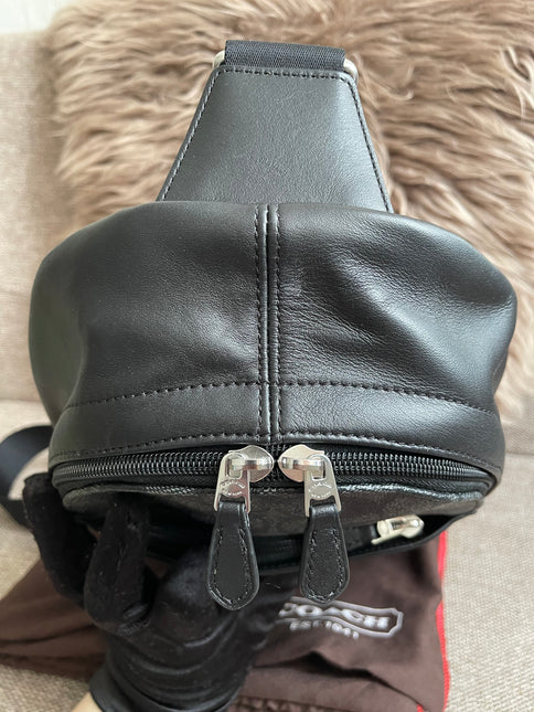 Preloved Authentic Coach Charter Crossbody Sling Bag in Signature Canvas