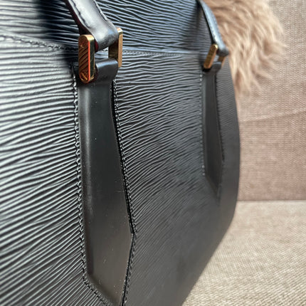 Preloved Authentic Louis Vuitton Epi Leather Sablon Shoulder Bag – Black