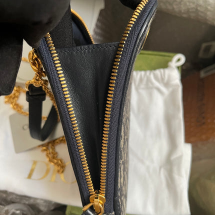 Preloved Christian Dior 30 Montaigne Call'in Dior Phone Holder