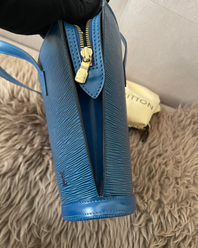 Preloved Authentic Louis Vuitton Saint Jacques bag in blue Epi leather