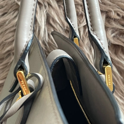 Preloved Authentic Prada Saffiano Lux Tote