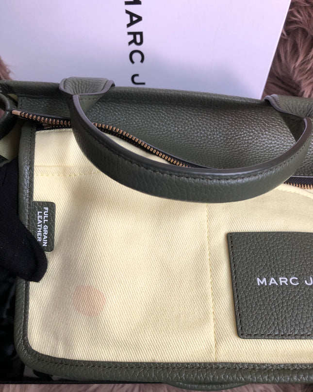Preloved Marc Jacobs the medium leather tote bag in Green