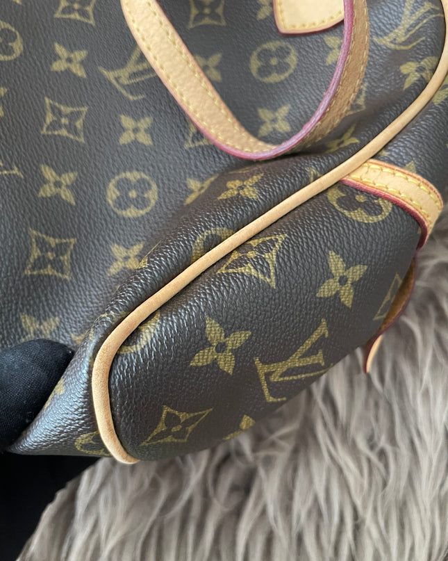 Preloved Authentic Louis Vuitton Montorgueil PM bag in monogram canvas