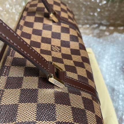 Prelove Louis Vuitton Pre-Owned
1990-2000s Papillon 30 w/provided strap