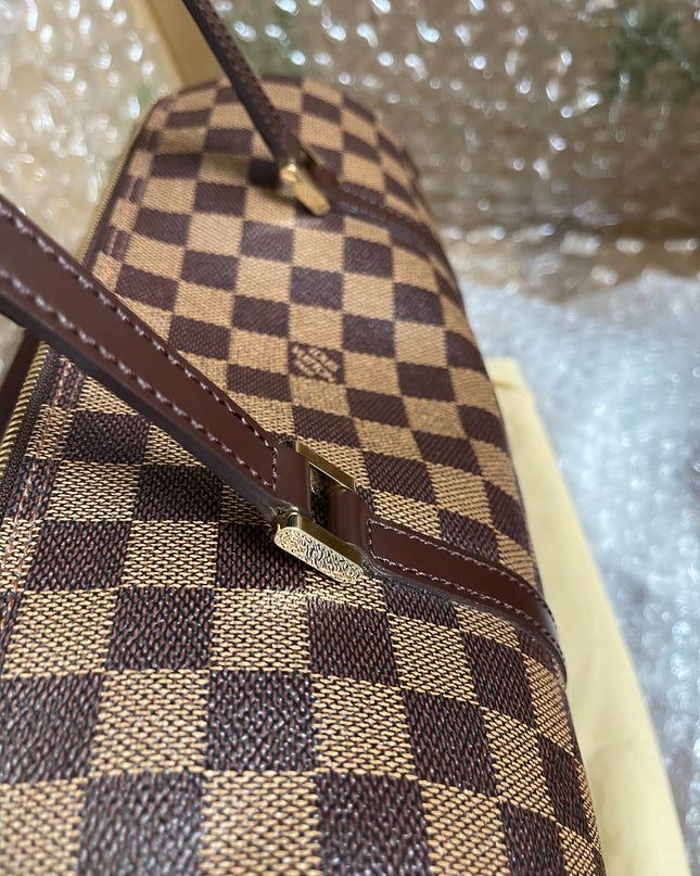 Prelove Louis Vuitton Pre-Owned
1990-2000s Papillon 30 w/provided strap