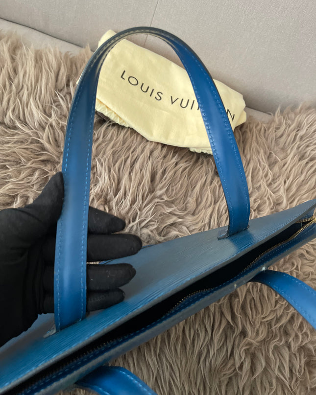Preloved Authentic Louis Vuitton Saint Jacques bag in blue Epi leather