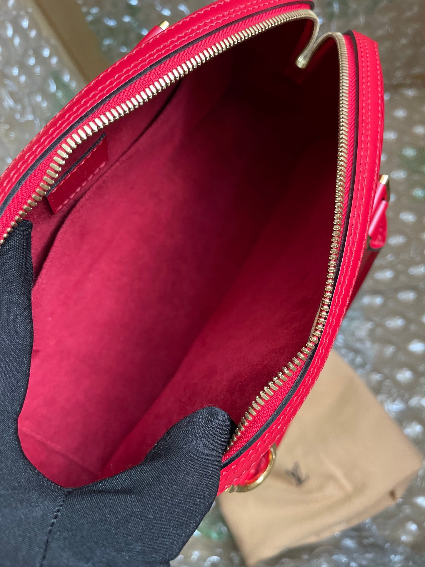 Preloved Louis Vuitton Red Epi Jasmin Handbag w/provided strap