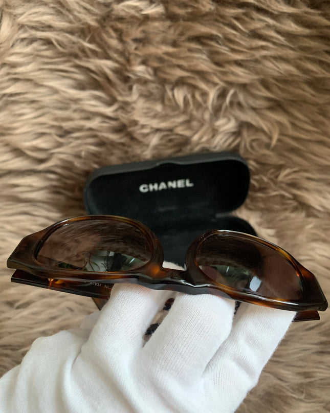 Chanel 2000s CC tortoiseshell sunglasses