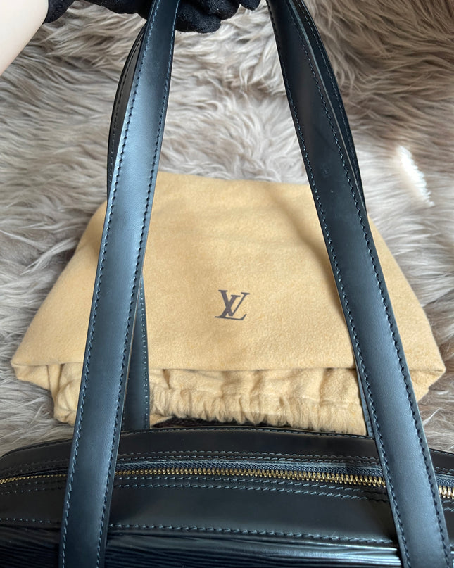 Preloved LOUIS VUITTON Voltaire Epi Leather Shoulder Bag