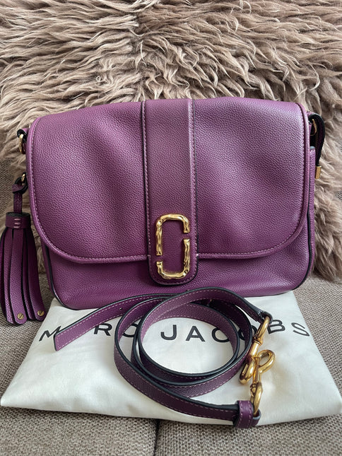 Preloved Authentic Marc Jacobs Interlock Saddle Bag in Plum
