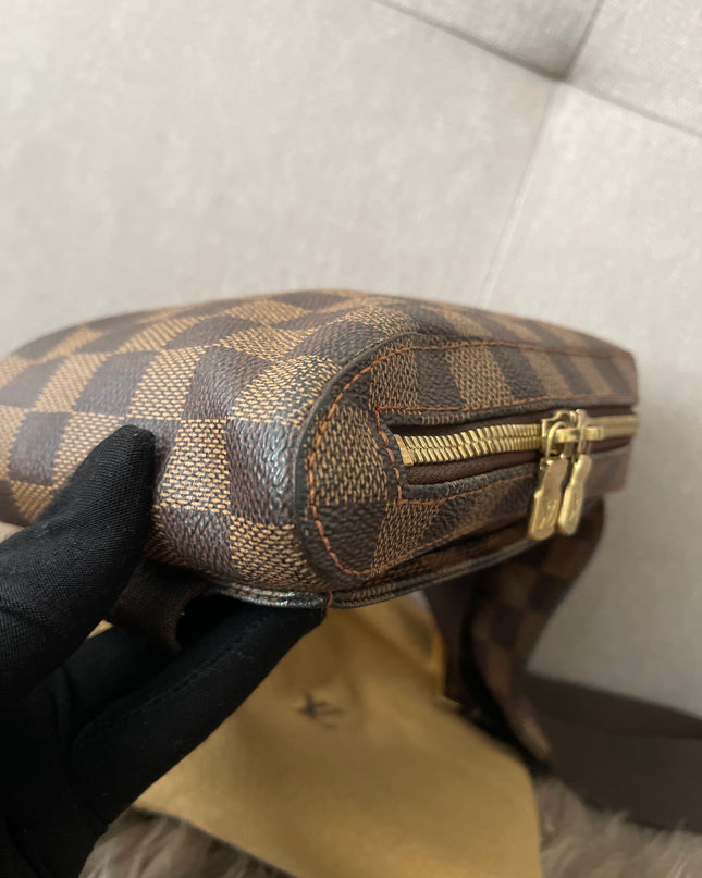 Preloved Authentic Louis Vuitton Damier Ebene Geronimo