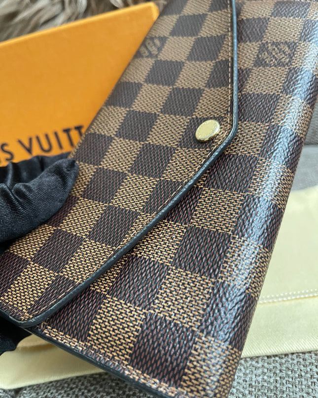 Preloved Authentic Louis Vuitton Sarah Wallet in Damier Ebene