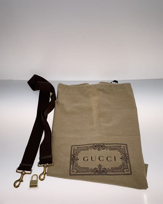 Preloved Authentic Rank A Gucci Savoy large duffle bag