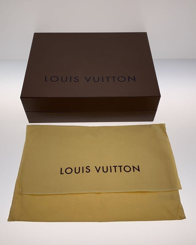 Preloved Authentic LOUIS VUITTON Baikal_Taiga/Leather/Black