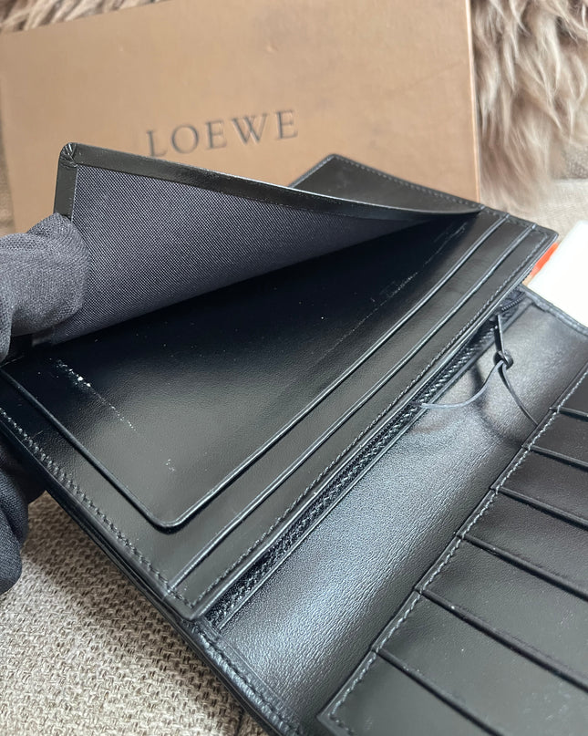 Preloved Authentic Loewe Bifold Wallet Black Grained Leather