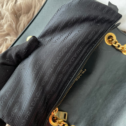 Preloved Authentic Pattina Flap Shoulder Bag Saffiano Leather Small crossbody bag