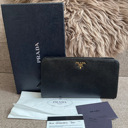 Preloved Authentic Prada Organizer Wallet — Saffiano Leather