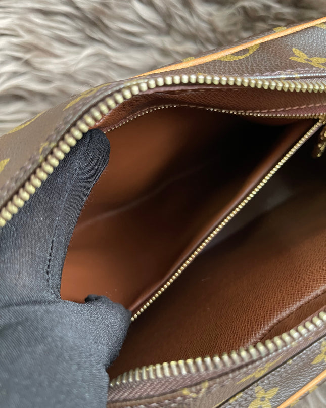 Preloved Louis Vuitton 2005 Nil messenger bag