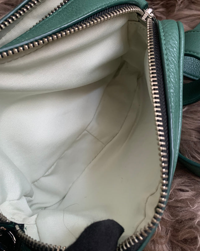 Marc Jacobs The Softshot 21 in cucumber green leather silver-tone hardware