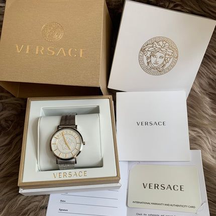 VERSACE V-ESSENTIAL VEK4005/21
Women's watch