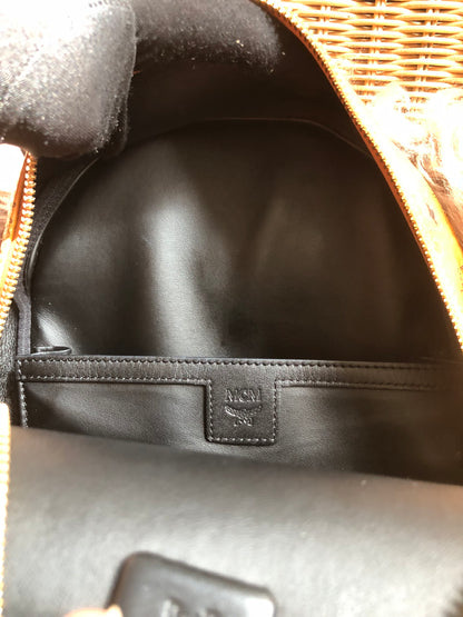 Preloved  MCM Stark Side Studs Backpack