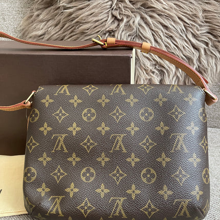 Preloved Authentic Louis Vuitton Musette Tango — Monogram Canvas