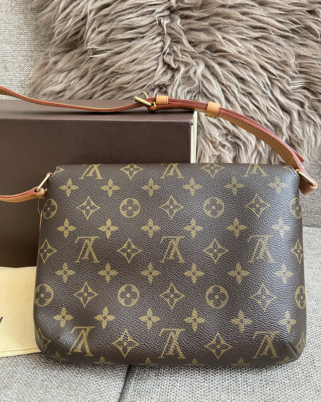 Preloved Authentic Louis Vuitton Musette Tango — Monogram Canvas
