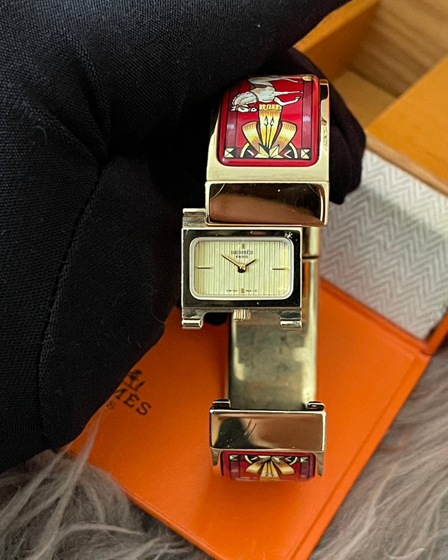 Preloved Authentic Hermès Loquet Watch