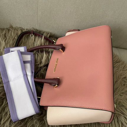 Preloved Authentic Michael Kors Selma Saffiano Leather Medium Satchel