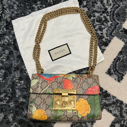 Preloved Authentic Gucci GG Supreme Small Tian Padlock Bag