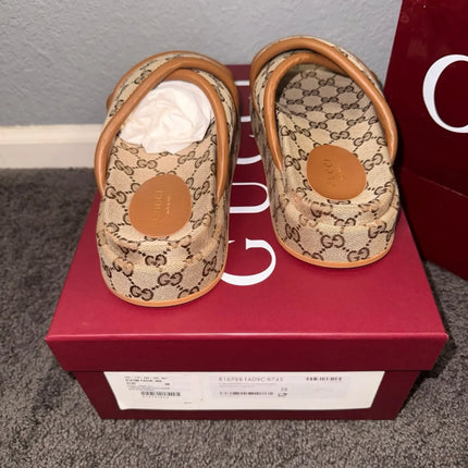 Preloved Authentic GUCCI designer slide sandals for women SZ38