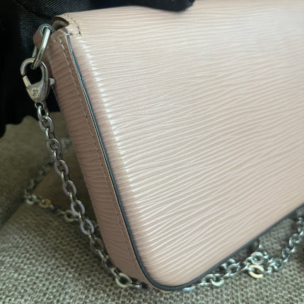 Preloved Authentic Louis Vuitton Felicie Pochette Epi Leather Rose Ballerine