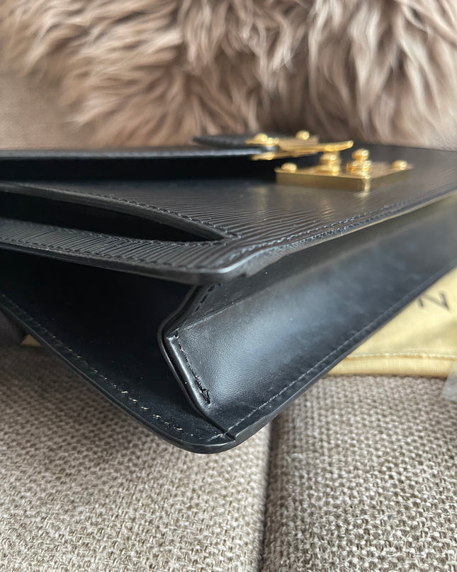 Preloved Authentic Louis Vuitton Epi Leather Sellier Dragonne Clutch – Black (Noir)