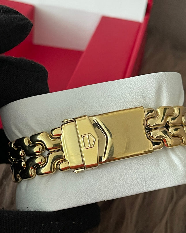 Preloved Authentic TAG Heuer Professional 200M Watch