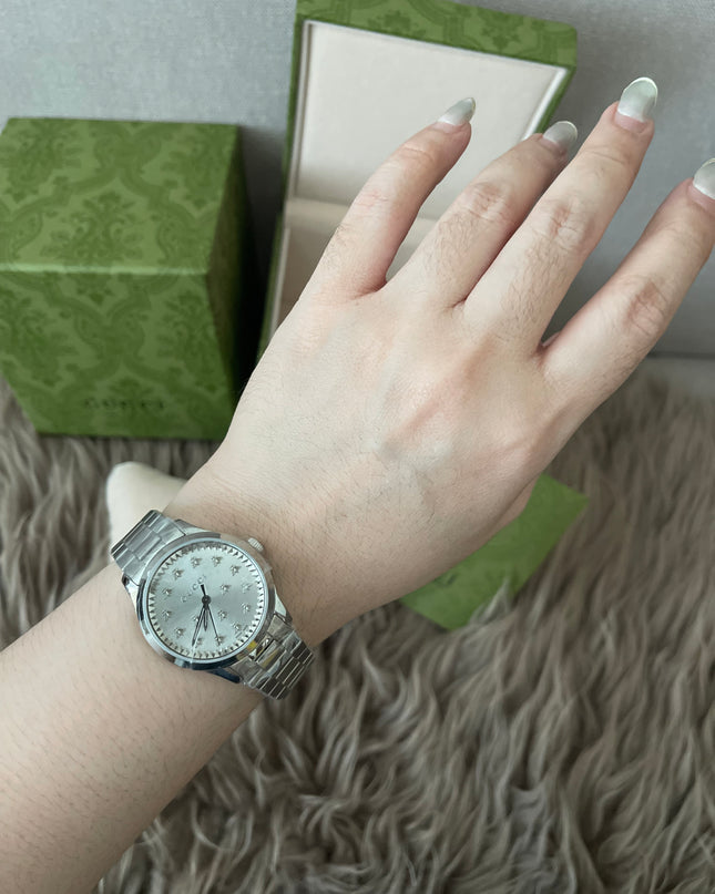 Preloved Authentic unused Gucci G-Timeless bee 32mm stainless steel watch