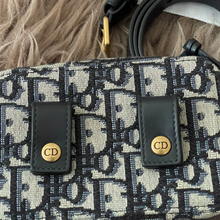 Preloved Authentic Dior Oblique belt pouch