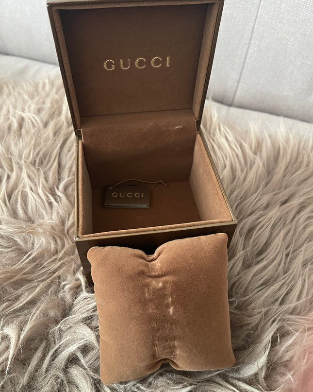 Authentic Preloved Gucci Bangle Watch