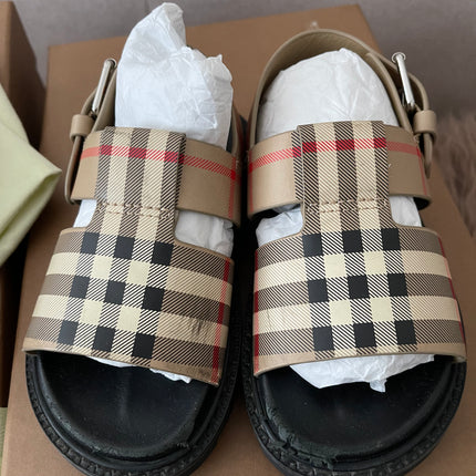 Burberry bundle set kids eur 27-28