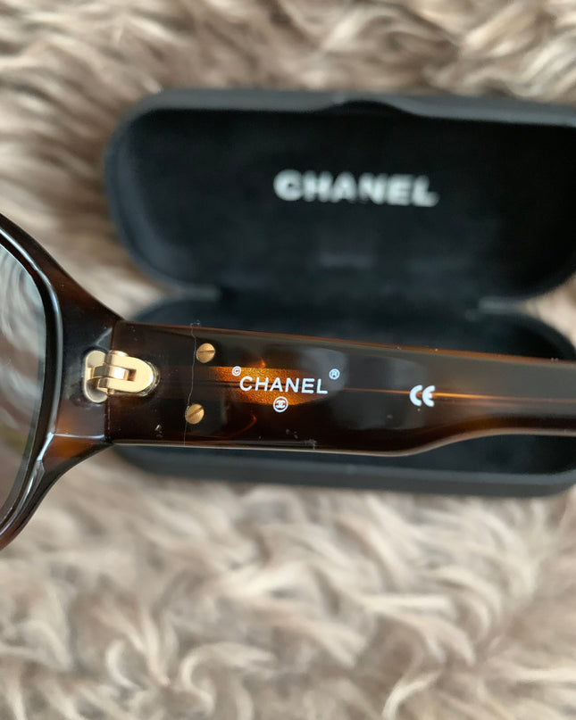 Chanel 2000s CC tortoiseshell sunglasses