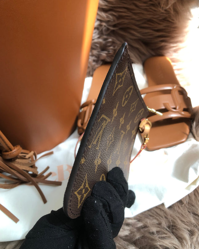 Preloved Louis Vuitton Monogram Neverfull Pouch
