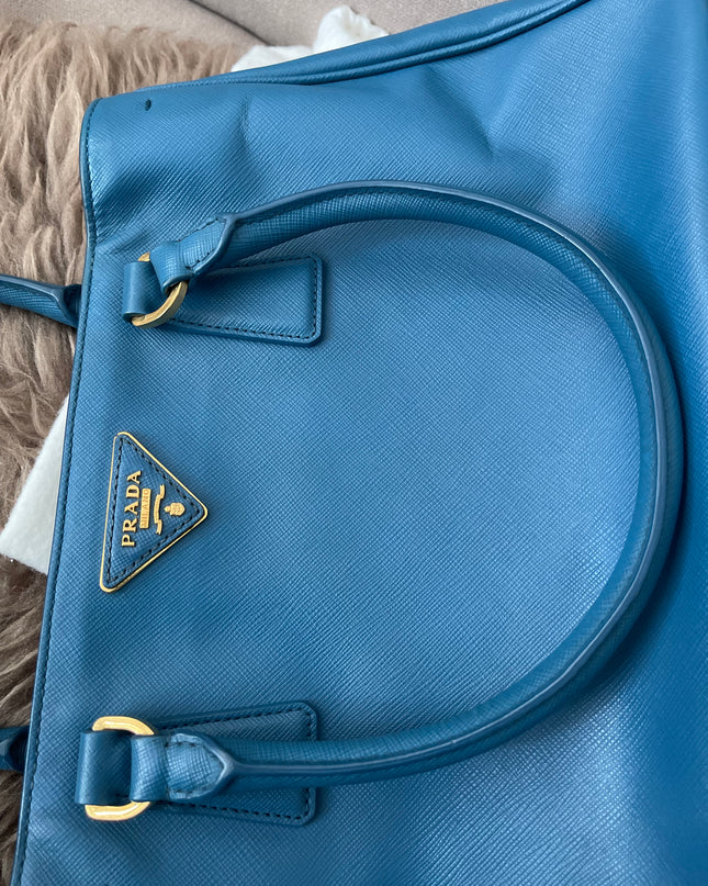 Preloved Authentic Prada Light Blue Galleria Tote Bag