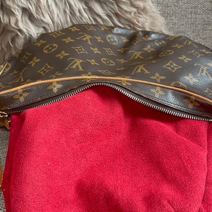 Preloved Authentic Louis Vuitton Croissant MM