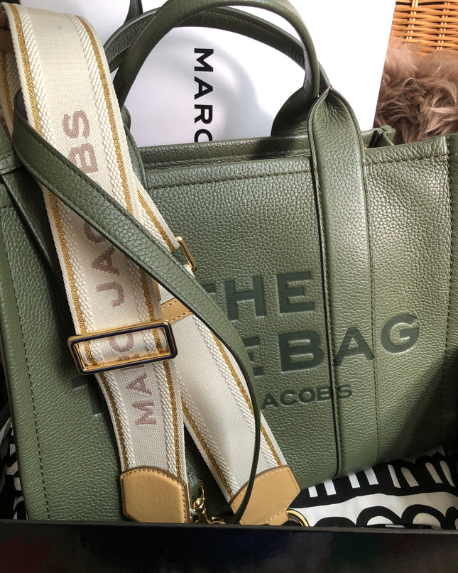 Preloved Marc Jacobs the medium leather tote bag in Green