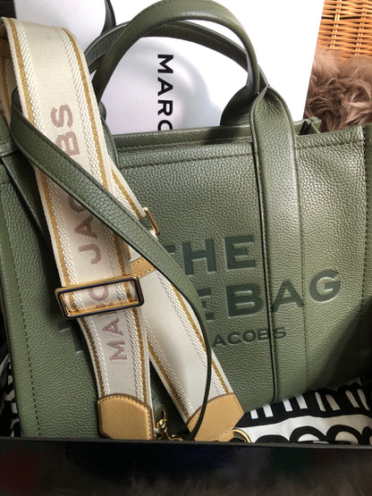 Preloved Marc Jacobs the medium leather tote bag in Green